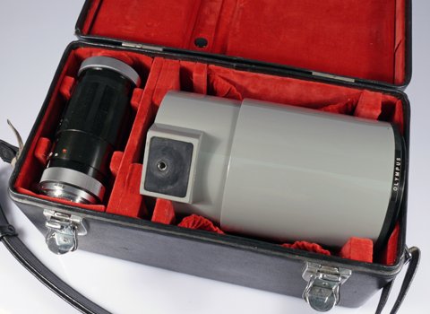 800mm Zuiko Mirro-T f8 Nr. 100018 in fitted case.  - 4