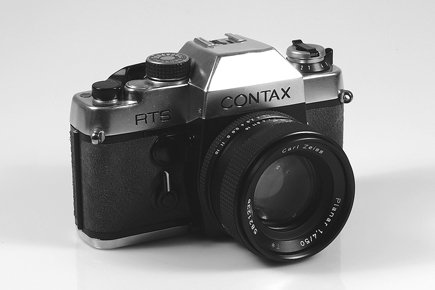 Contax RTS Gold Nr. 065880 with 50mm Planar f1,4 - 2