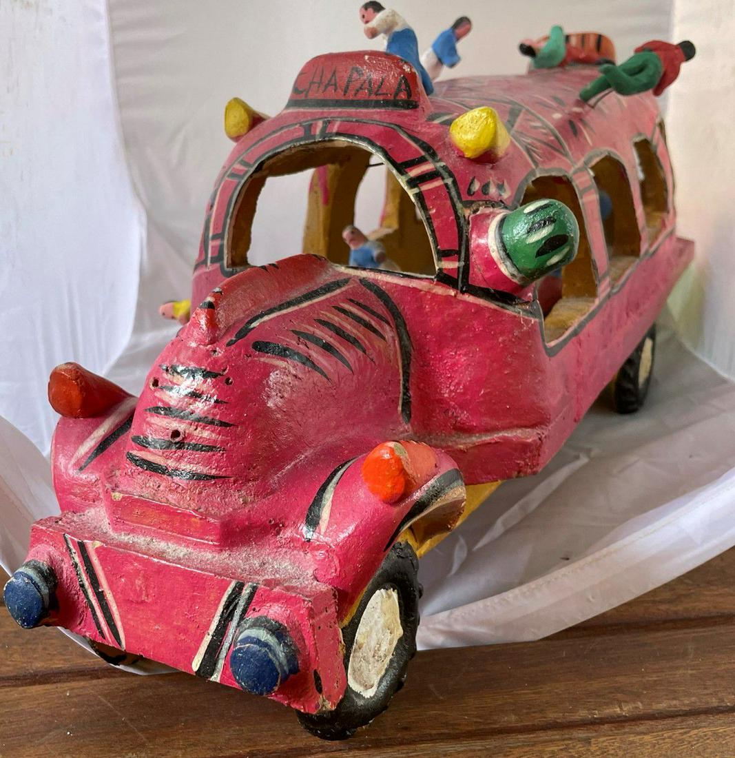 Native Indian Pueblo Large Ceramic Bus 18" X 6" X 6" (1 of 8)