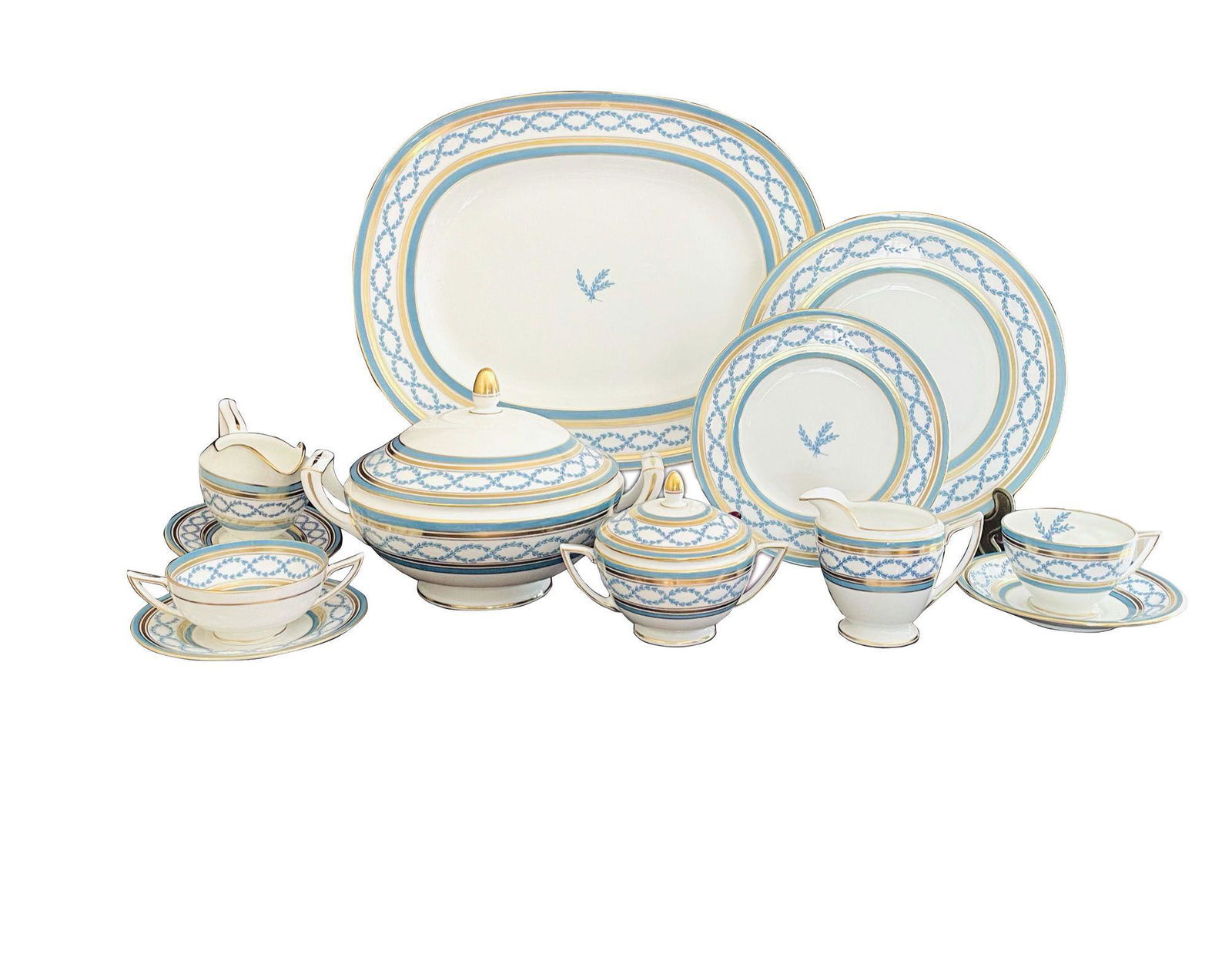 Scarce Minton of  Antoinette 87 pieces and servings in (1 of 9)