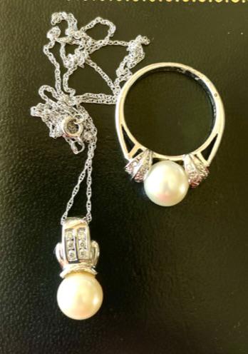 14k White Gold Diamond pearl set ring & necklace (1 of 2)