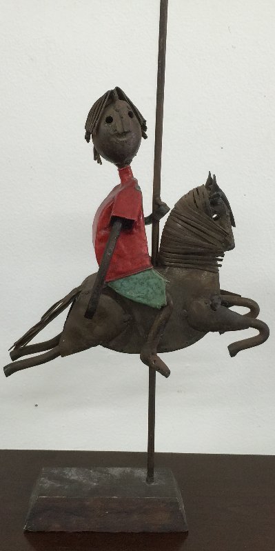 Abstract Statue of Signed by the Arttist (1 of 7)