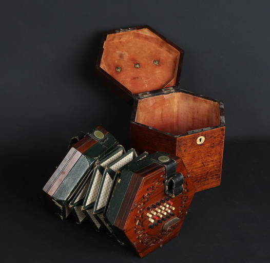Early Lachenal Hexagonal Concertina Accordion, Circa 1897 1935