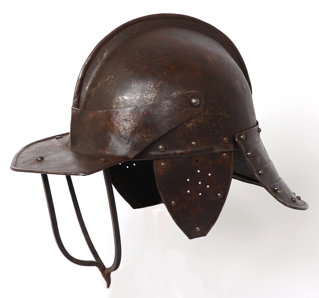 English Cromwellian 3-Bar Lobster Tail Helmet (1 of 8)