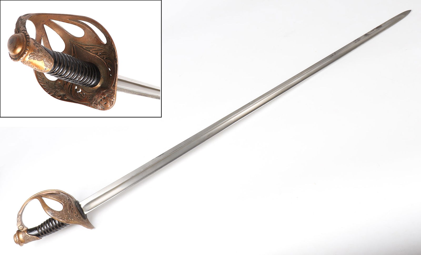 Engraved Model 1896 Cavalry Officers Sabre, French Sword w/ scabbard (1 of 7)