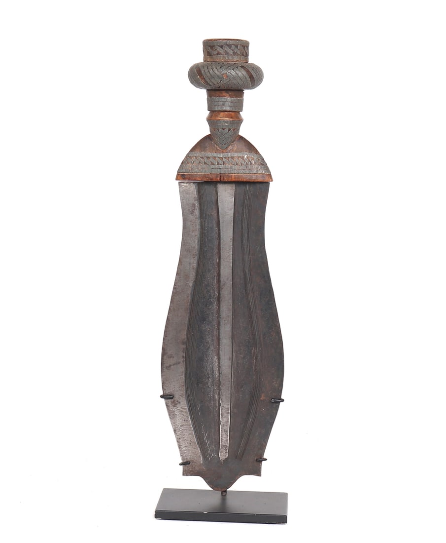 Kuba Slaver's Knife w/stand (1 of 4)