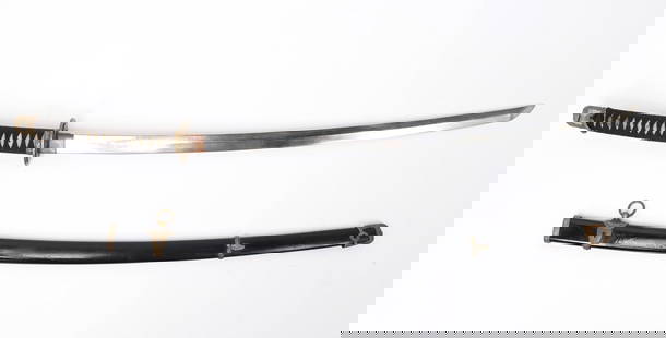 Japanese WWII period Gunto Katana Sword: Japanese WWII period katana with lacquered black scabbard and original bronze mounts. Long sweeping blade with a wavy steel pattern. Size 42" L, blade 29" L Japanese WWII katanas, also known as