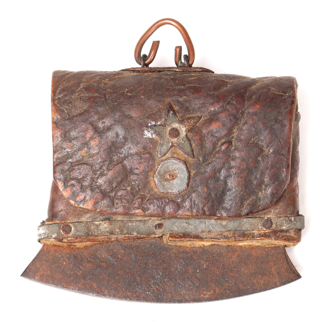Antique Tibetan Flint Pouch Striker: Tibetan flint pouch striker traditionally made using leather and metal striking plane. This piece includes a copper suspension loop to the top, and is decorated with a metal star to the face. Size 4 1