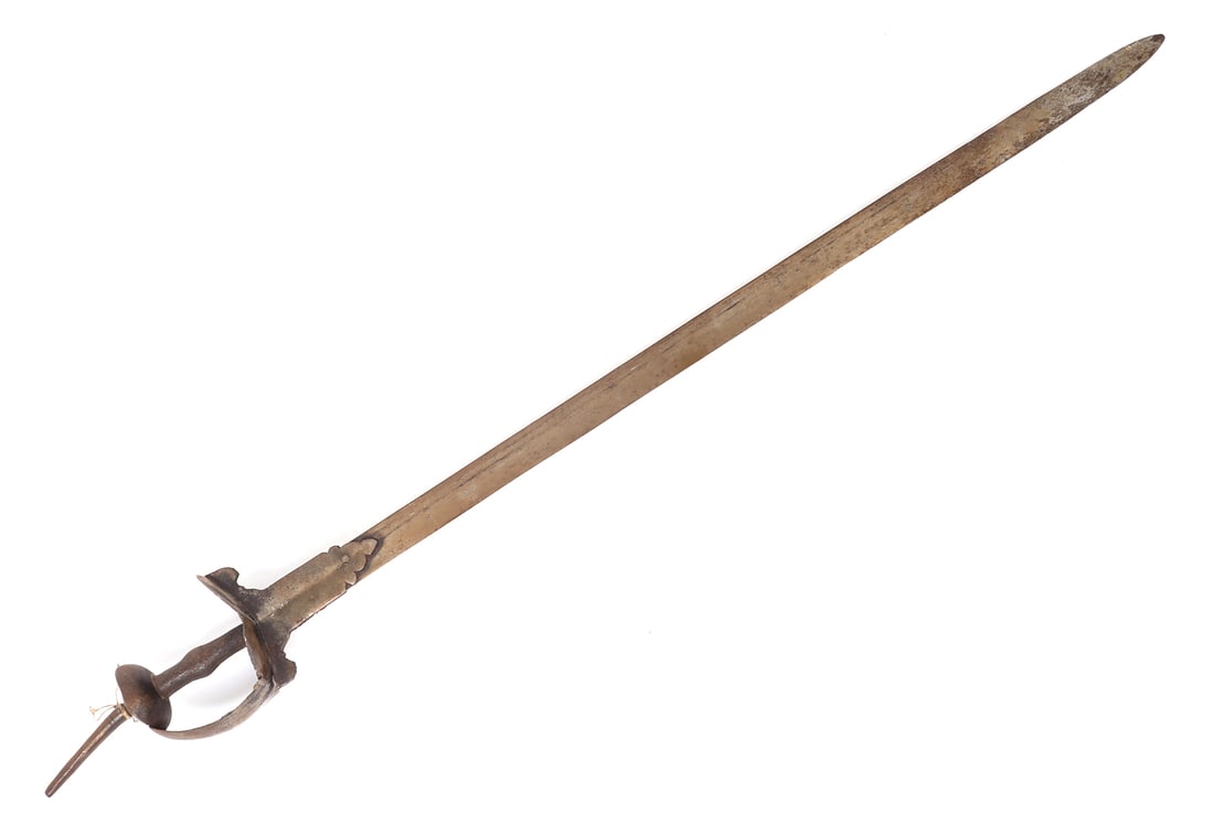 Indian Khanda Rajput Sword, Mughal circa 1700: Ancient Indian sword of the Mughal period probably 17th century or circa 1700. Light oxidization overall with a long slender double edge blade and overlapping guard with carved features and a D-guard