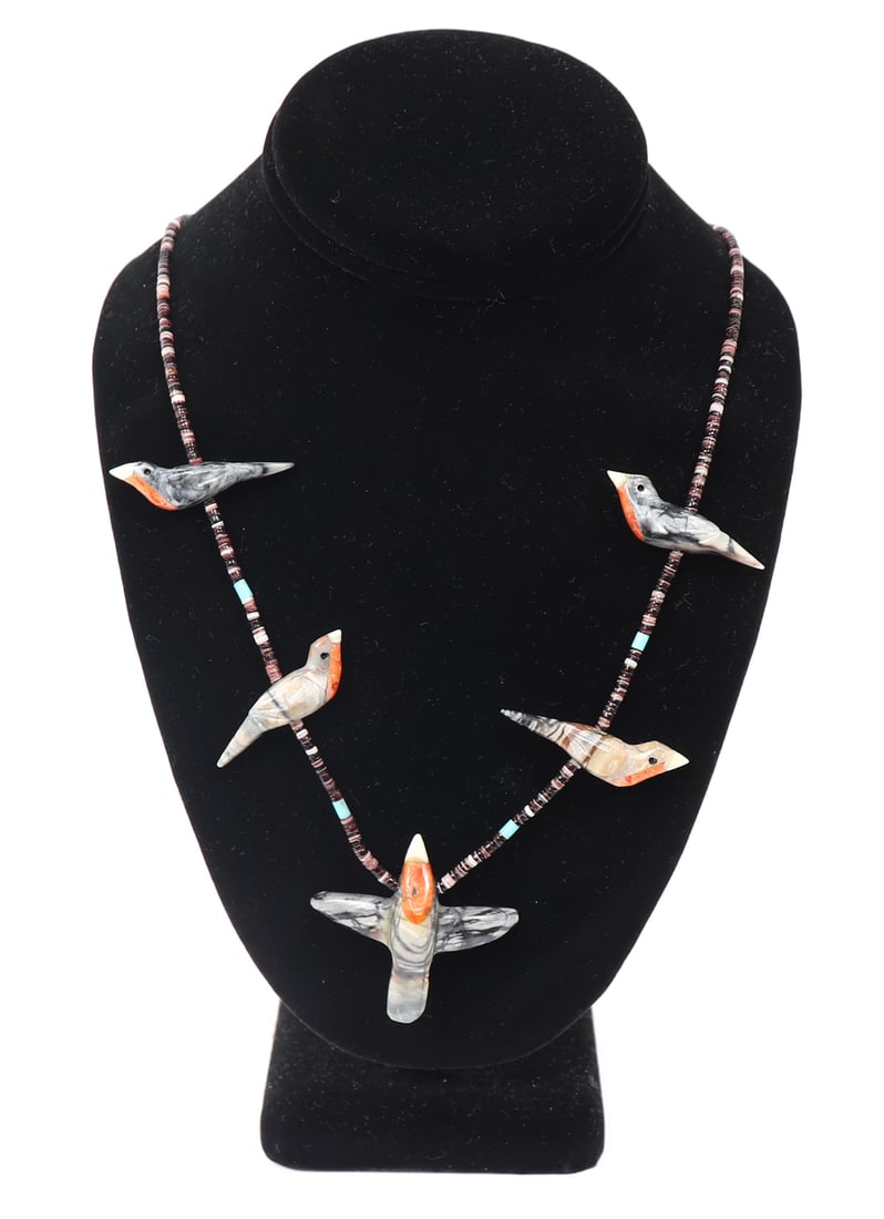 Beautiful Zuni Bird Fetish Necklace, Shell & Turquoise (1 of 4)