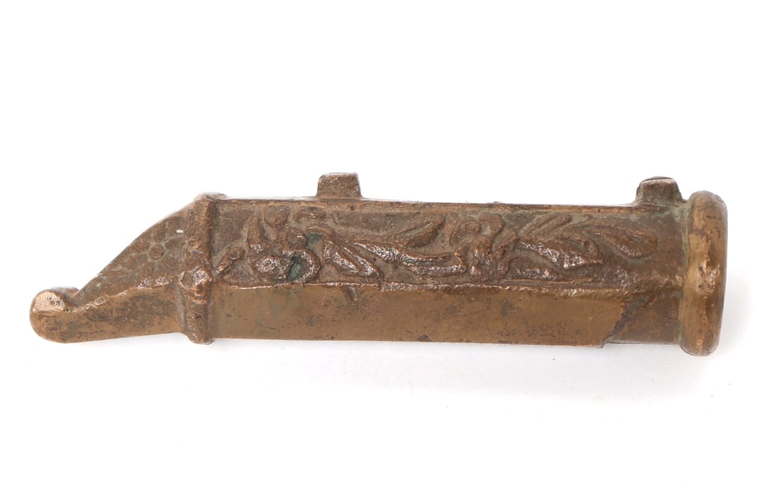 Chinese Hand Cannon Pistol Barrel: Ornate Chinese decorative hand cannon pistol barrel. Floral motifs, dual sights, and a sloped tang. Probably Dixie Gun Works. Size 4 1/2" L x 1" W
