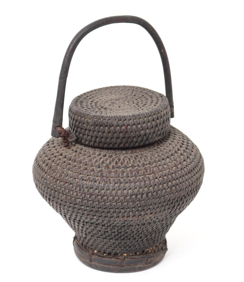 Wonderful Ifugao Hand Crafted Storage Basket: Heavy finely crafted tight weave Filipino storage basket with handle for carrying and suspended storage. Very tight weave, though not tested, may be able to store even oils. Size 8" H