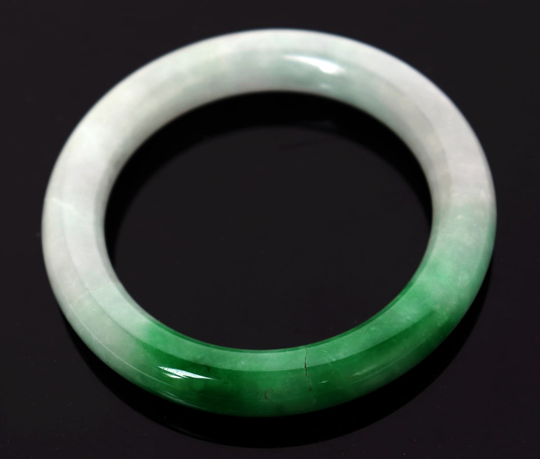 Natural Chinese Jade Bangle, 59g (1 of 5)