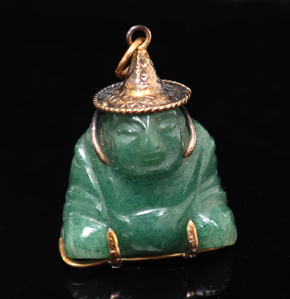 Chinese Green Jade Buddha Charm, 9 grams (1 of 8)