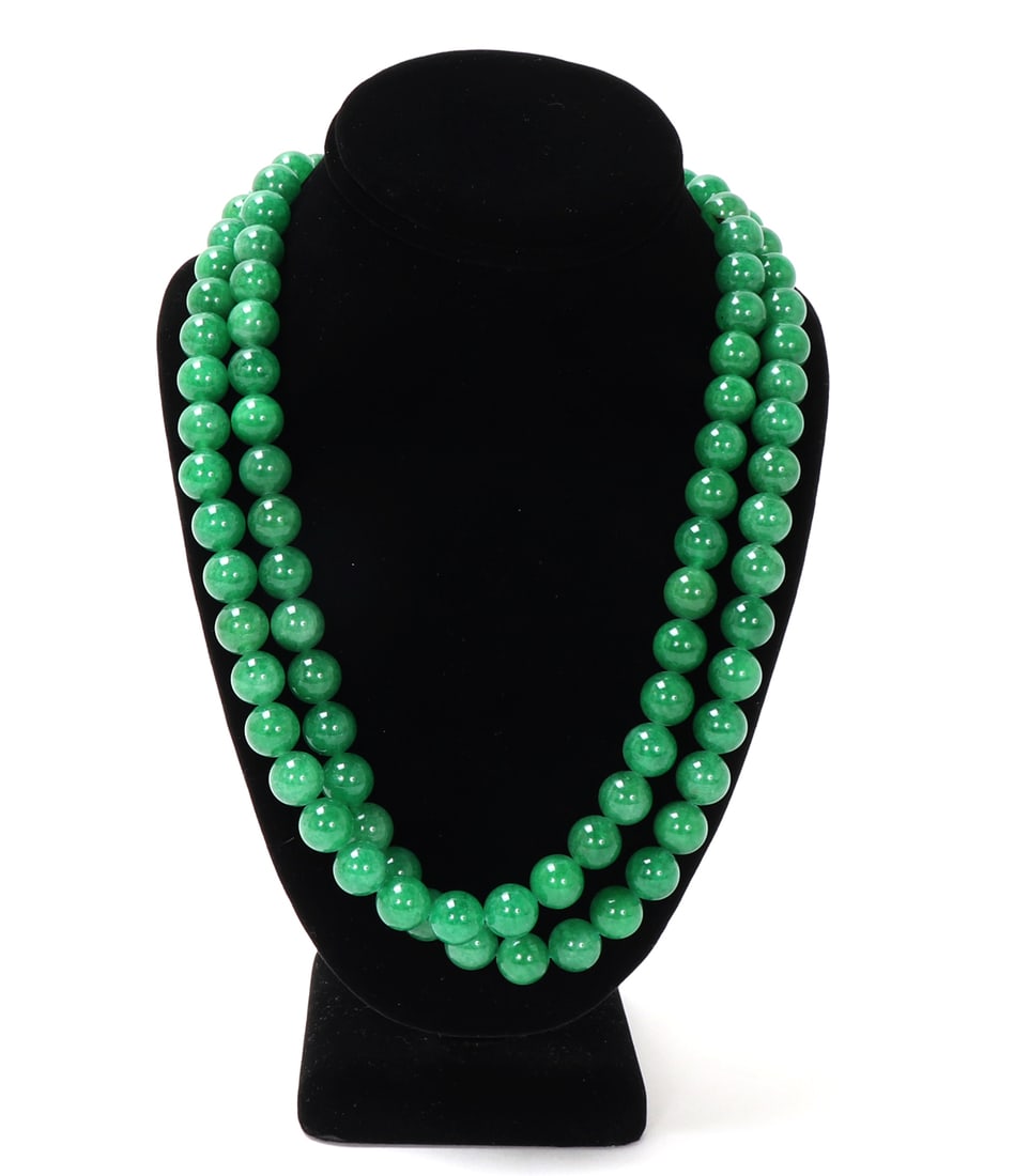 Lovely Chinese Jadeite Long Necklace (1 of 4)