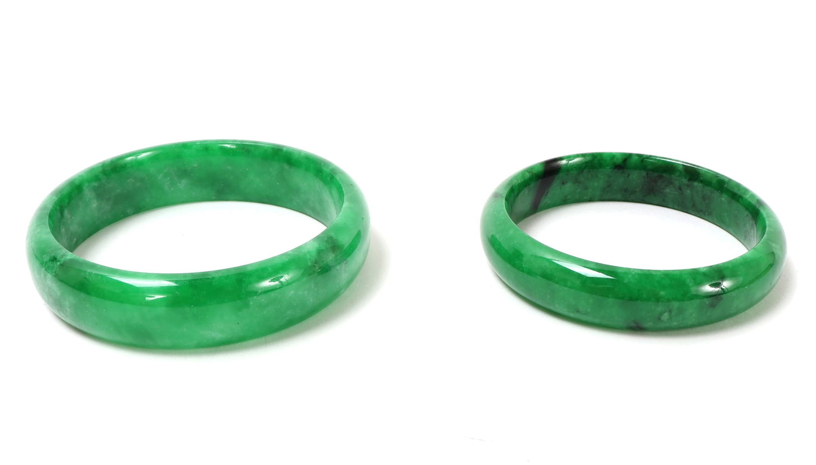 Pair of Stunning Chinese Jade Bangle Bracelets (1 of 5)