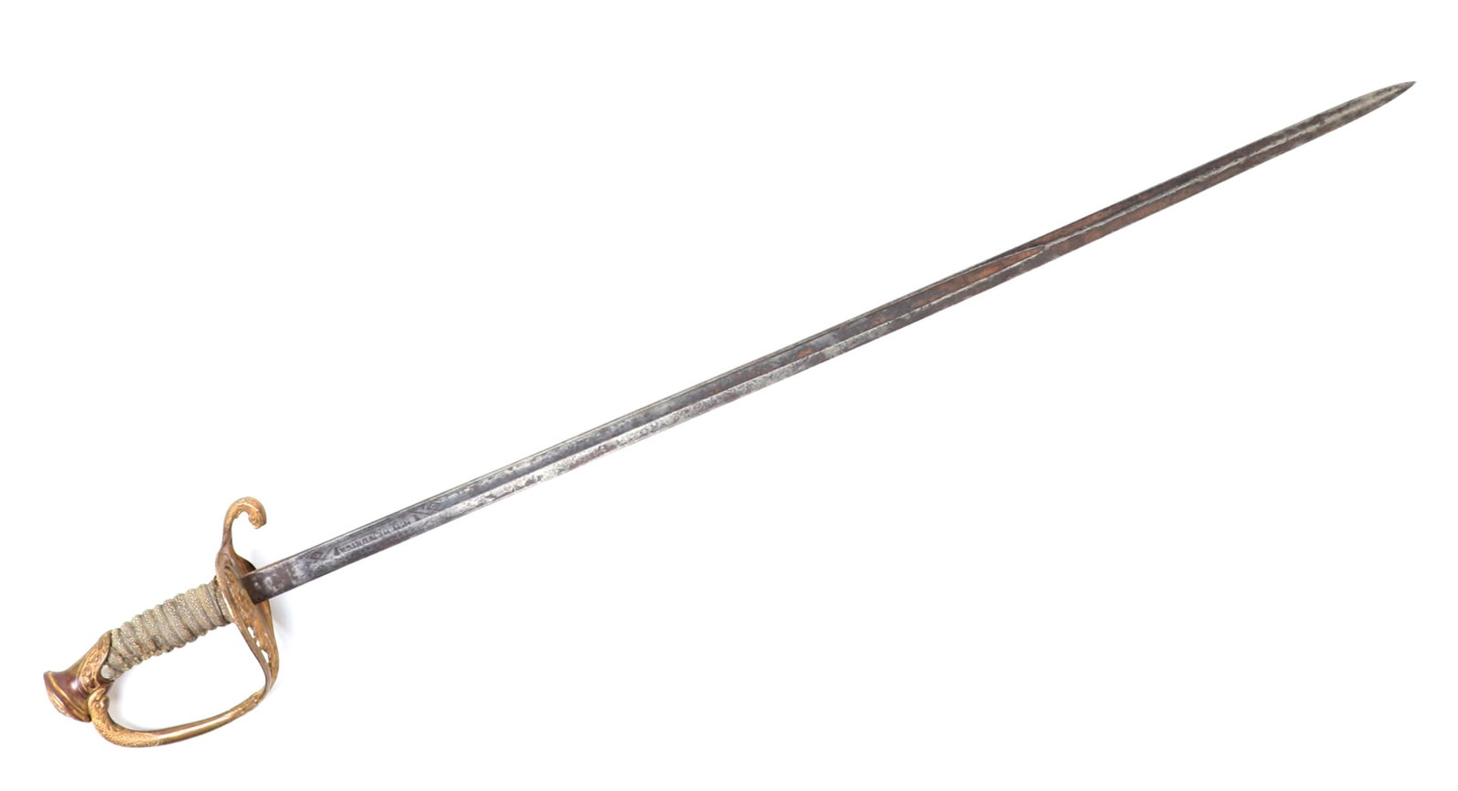 US Navy Etched Sword w/ D grip: United States Navy sword with straight single edge blade. Etched panels over the blade with some inscription and ornate motifs. Handle in brass with heavy gilt finish worn from age and use. Single dow