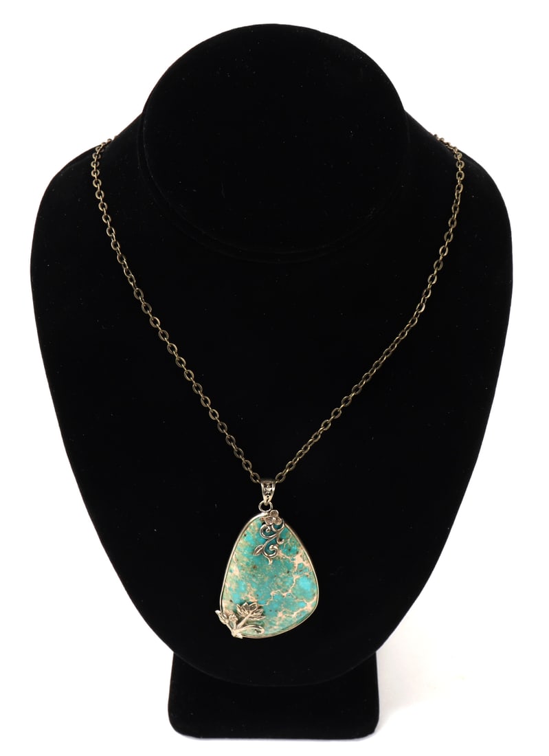 Beautiful Natural Turquoise Drop Pendant (1 of 5)