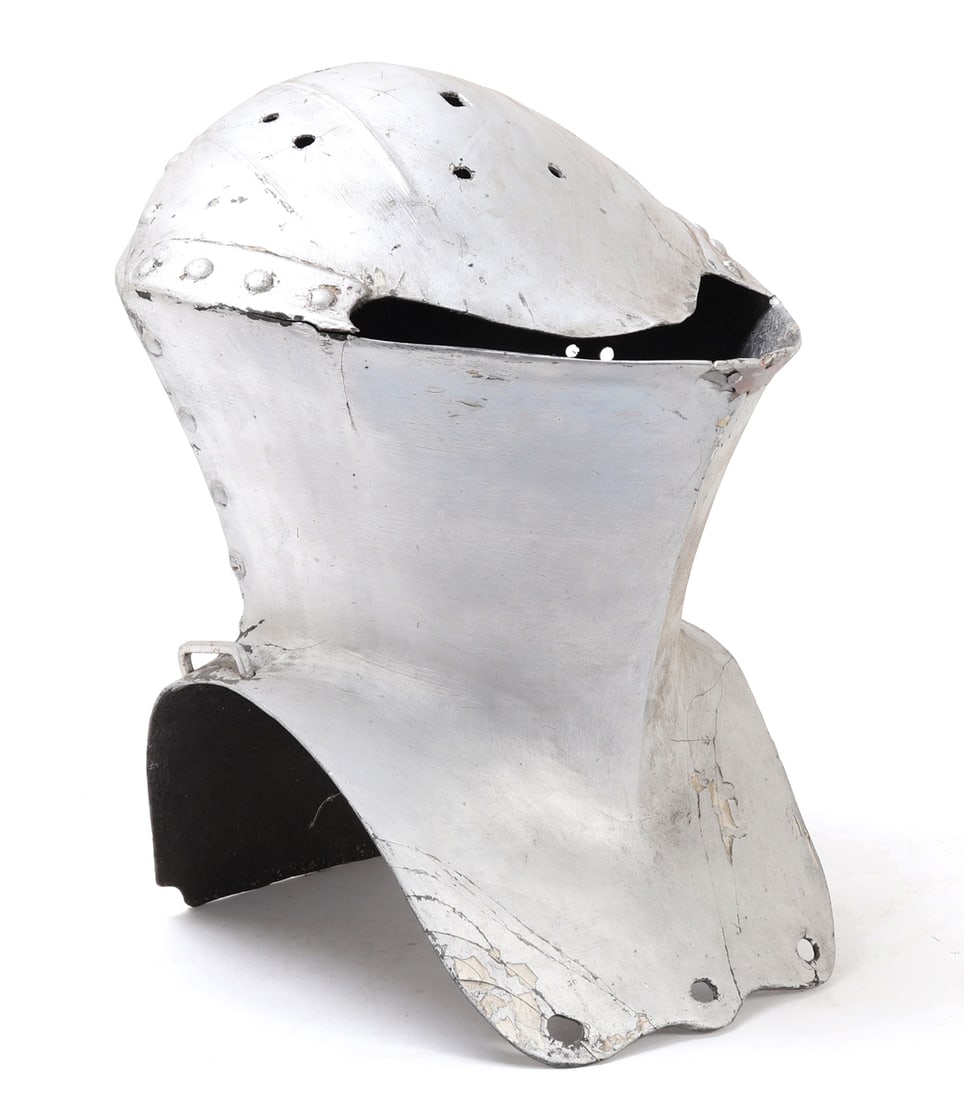 Museum Cast Frog Helm (1 of 9)