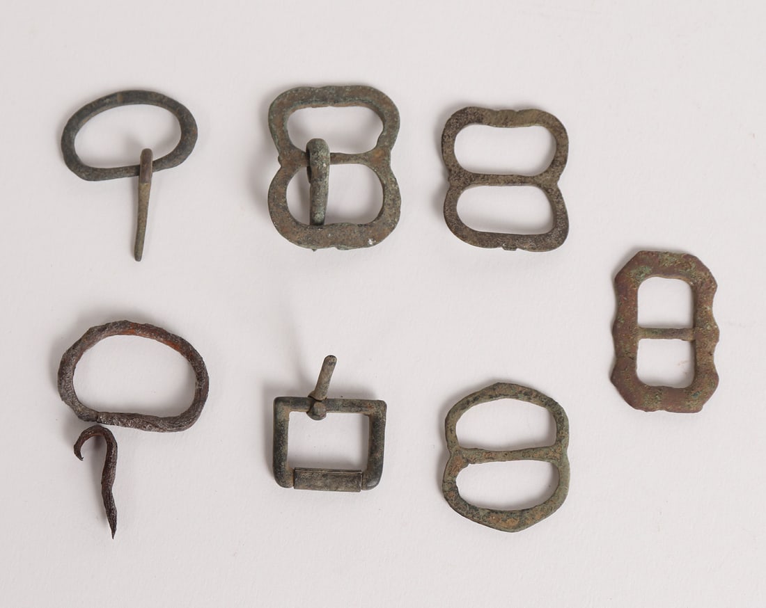 Assorted lot of European Buckles, 16th-18th C.: Well assorted lot of excavated European leather buckles. Largest 1 1/2" LFrom the Collection of a 1970-80s Armour Restorer. Kebre Collection Circa 1970-90s Arms & Armour Restorer and Educator.