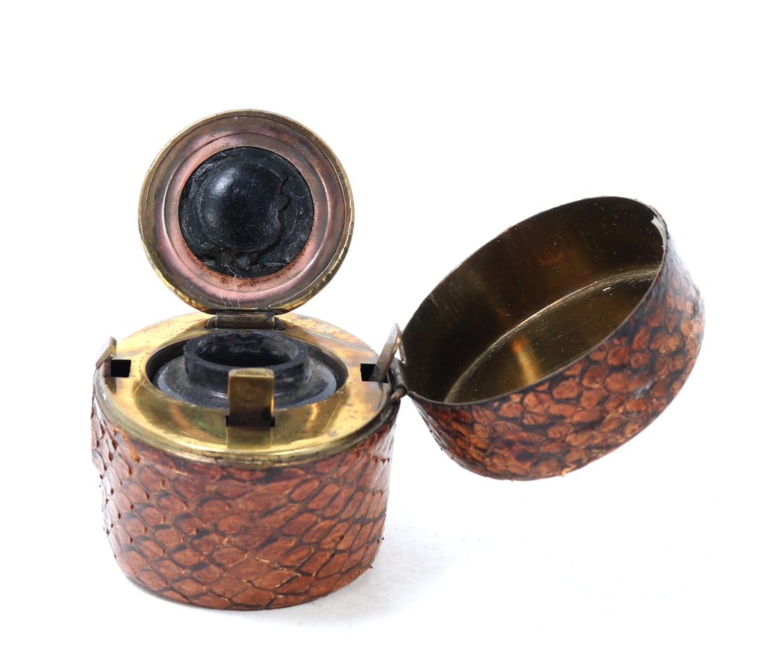 Chinese Traveling Inkwell (1 of 7)