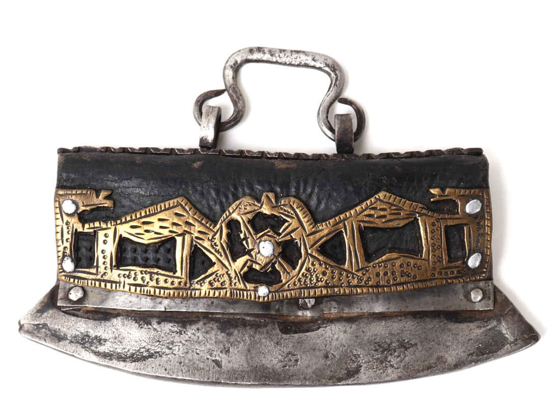 Tibetan Leather & Brass Openwork Chuckmuck (Fire Start), 19th c.: Central Asia, Tibet, 19th century well made and very large flint starter or Chuckmuck. Leather with a lower blade and top handle in iron. Decorated in openwork brass panels engraved with decoration. S