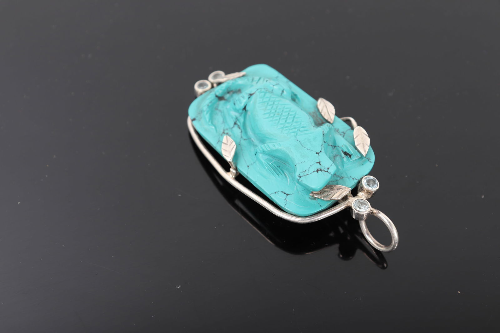 Lovely Turquoise Lizard Pendant in Sterling Silver (1 of 5)