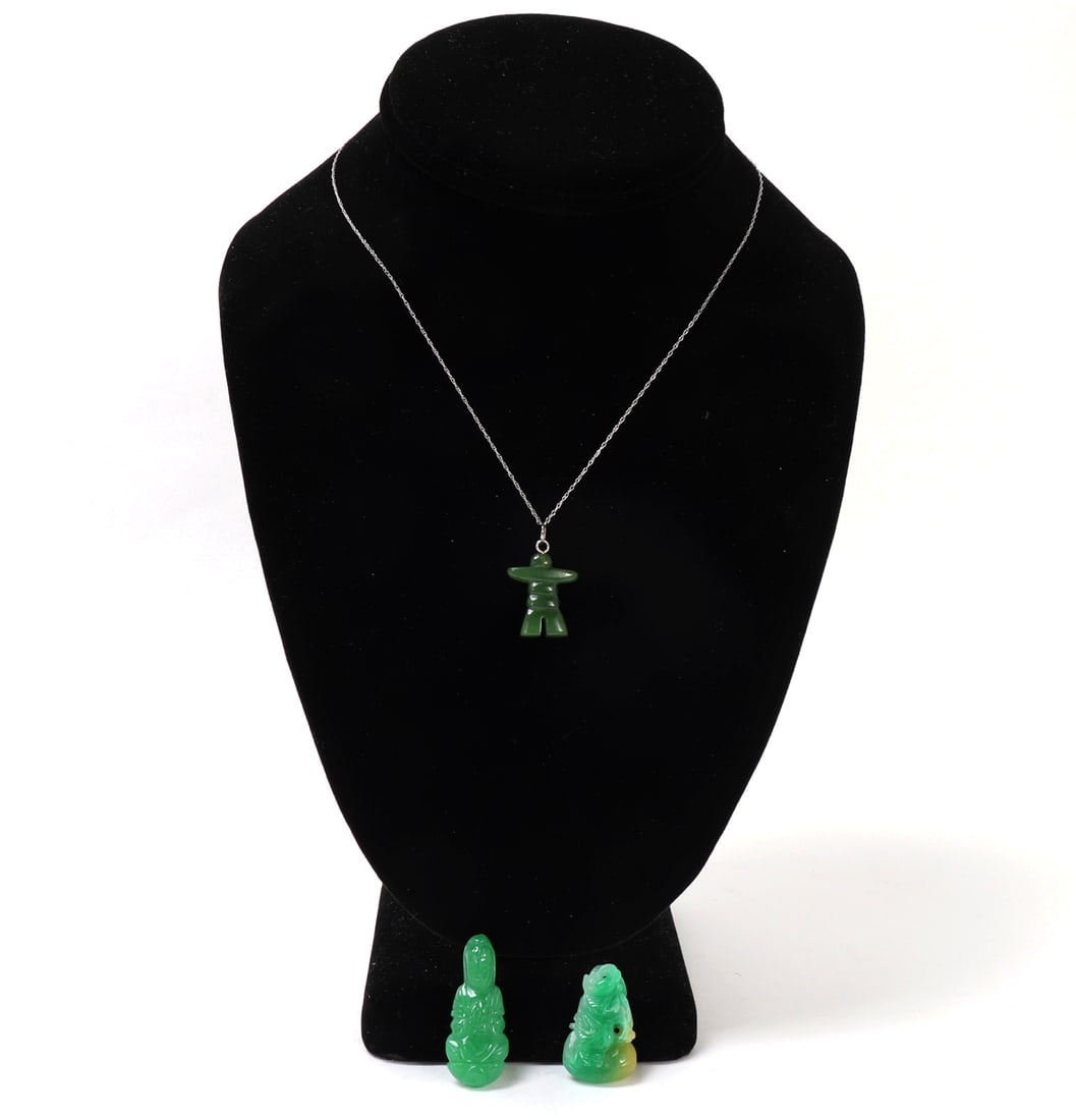 Chinese Jade Style Stone Necklace & Pendants (1 of 5)