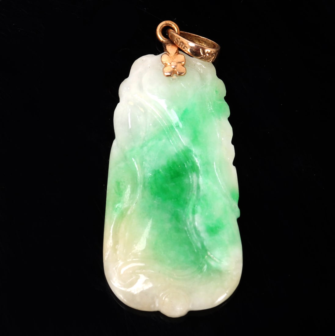 Chinese Jade Fruit Pendant, 14k Gold: Chinese jade carved fruit pendant with a fourteen karat gold suspension loop. Lovely light to dark green coloring throughout. Size 1 1/4" L, Weight 4 grams