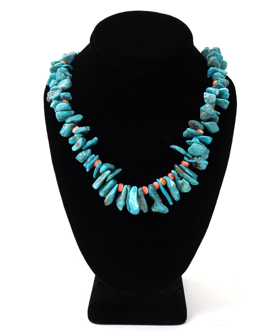 Native American Chip Turquoise & Spiny Lobster Necklace: Beautiful pieces of chipped turquoise beads with lovely bright spiny lobster spacer beads in between to create an eye catching necklace. Coral and bright red colors throughout the spiny lobster beads