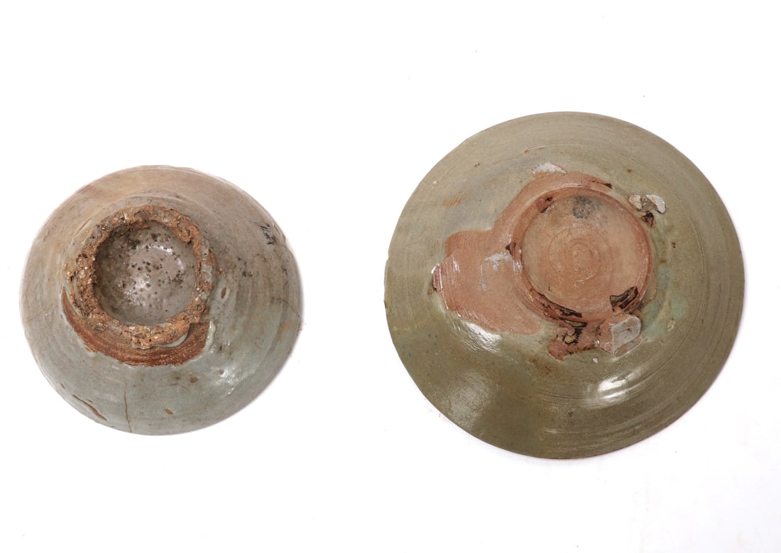 Two Small Korean Glazed Plates - 8