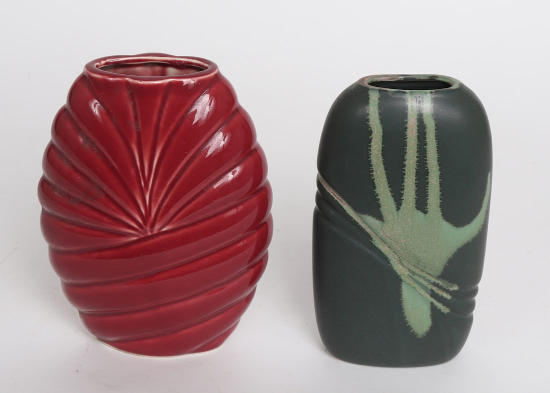 Vintage Pillow Vases: Two vintage pillow vases, on in red with rib/wave details and one in green hues. Size of largest 7" H