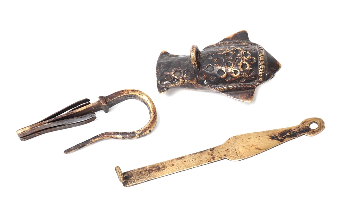 Antique Persian Slide Lock w/Key: Beautiful old Persian lock and key in brass of a fish form with removable tail and slide lock key. Size 5 1/2" L (key)Ex-European Collection