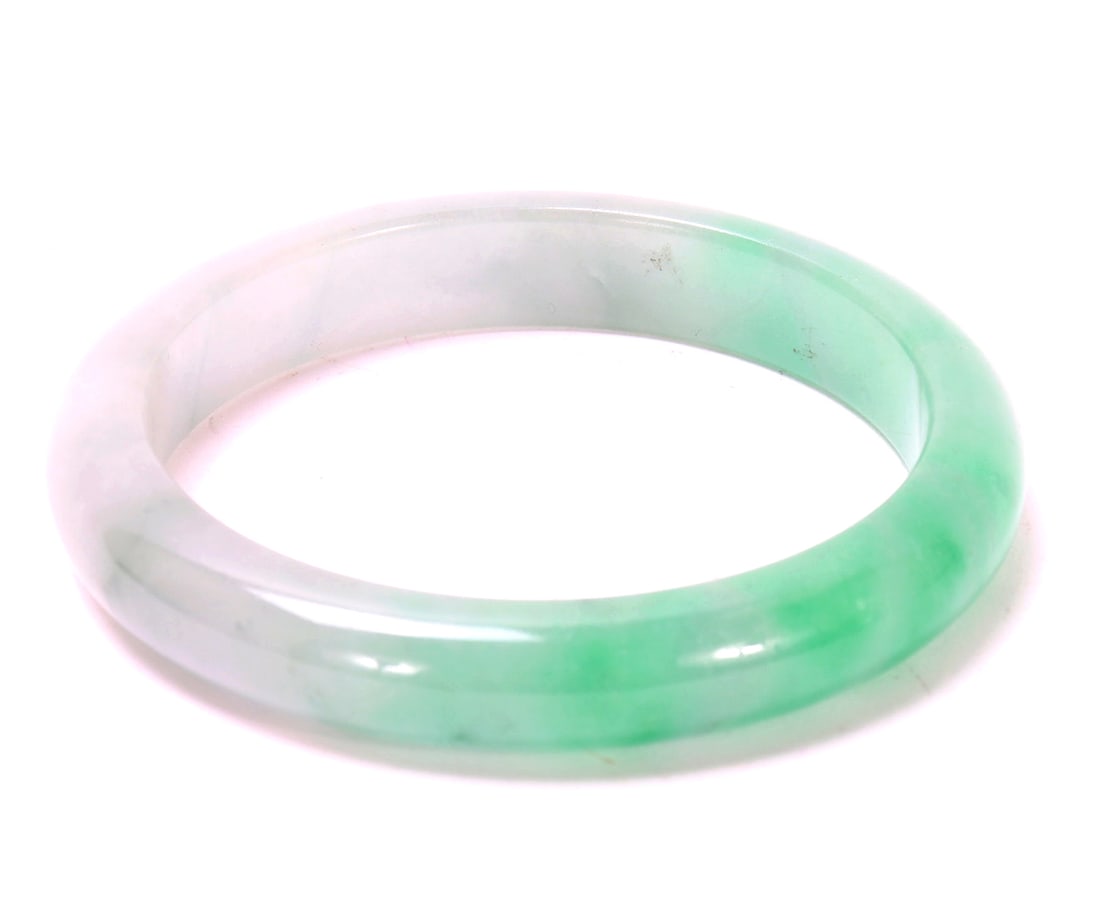 Gorgeous Chinese Jade Style Bangle (1 of 2)
