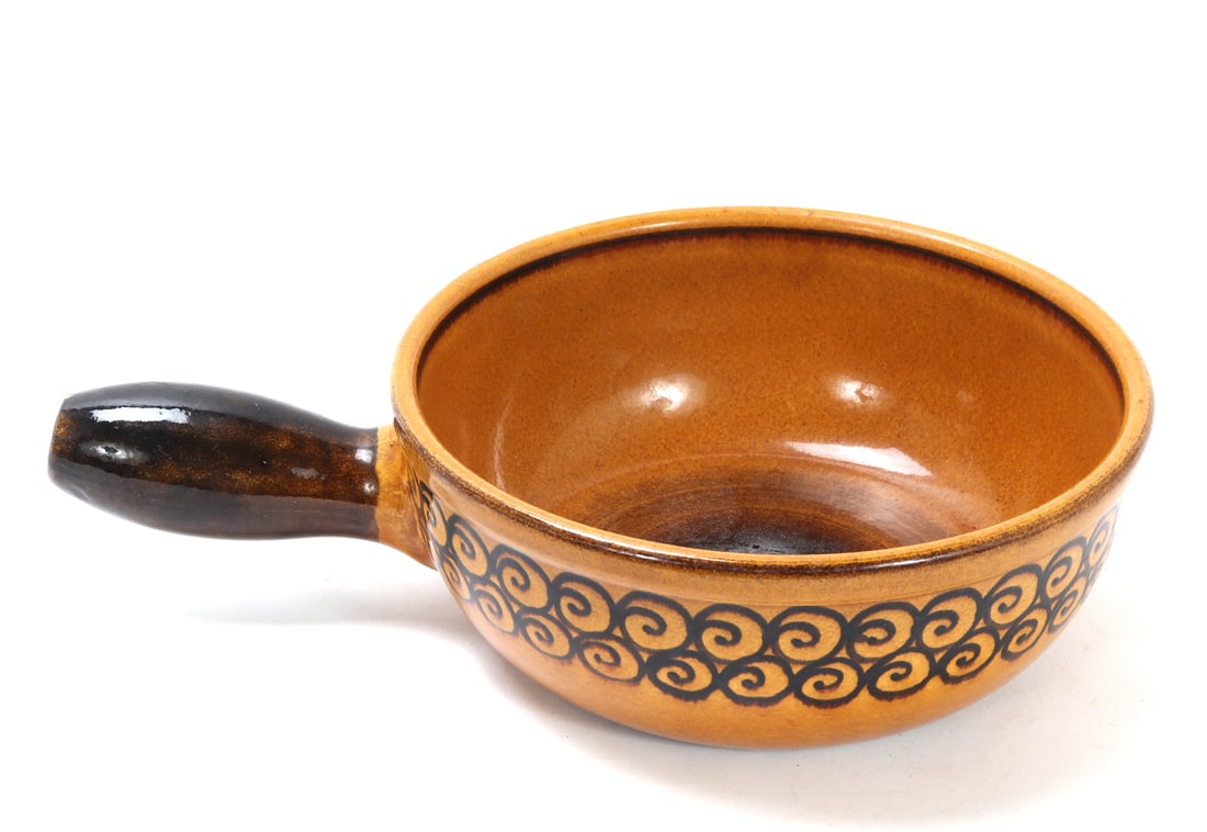 Vintage Swiss Landert Fondue Pot: Nice vintage Swiss Landert Fondue Pot, golden brown with dark brown swirls. Heavy stoneware mid century, made in Switzerland 1960's. Size 9 1/4" W, 13 5/8" L