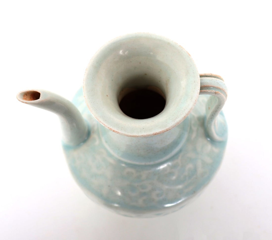 Chinese Crackle Glazed Ewer - 7