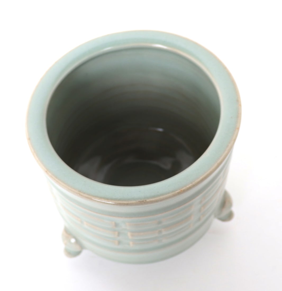 Chinese Celadon Tripod Vessel - 5
