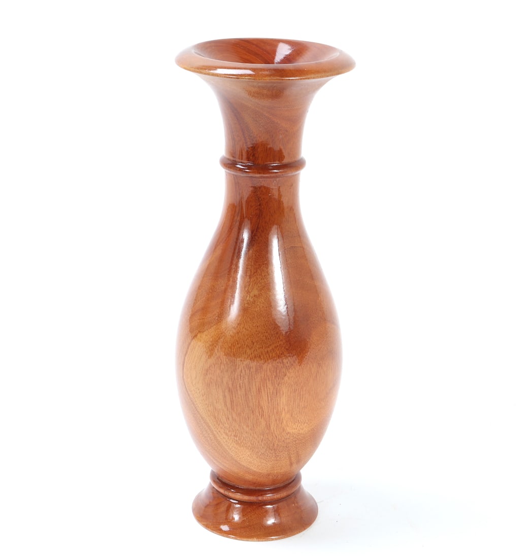 Beautiful Light Wood Carved Vase: Light wood carved Chinese style vase in a slight hourglass form with a flared rolled rim, slight flared foot. Size 10 1/2" H, weight 480 g