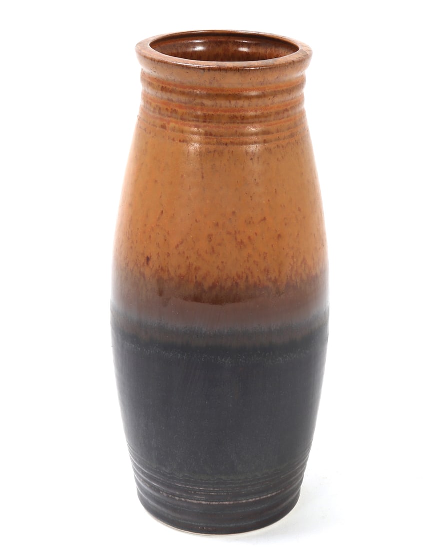 Chinese Porcelain Vase - 3