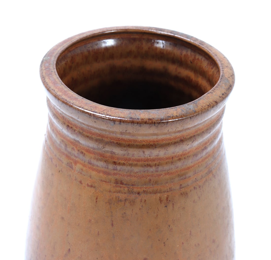 Chinese Porcelain Vase - 4