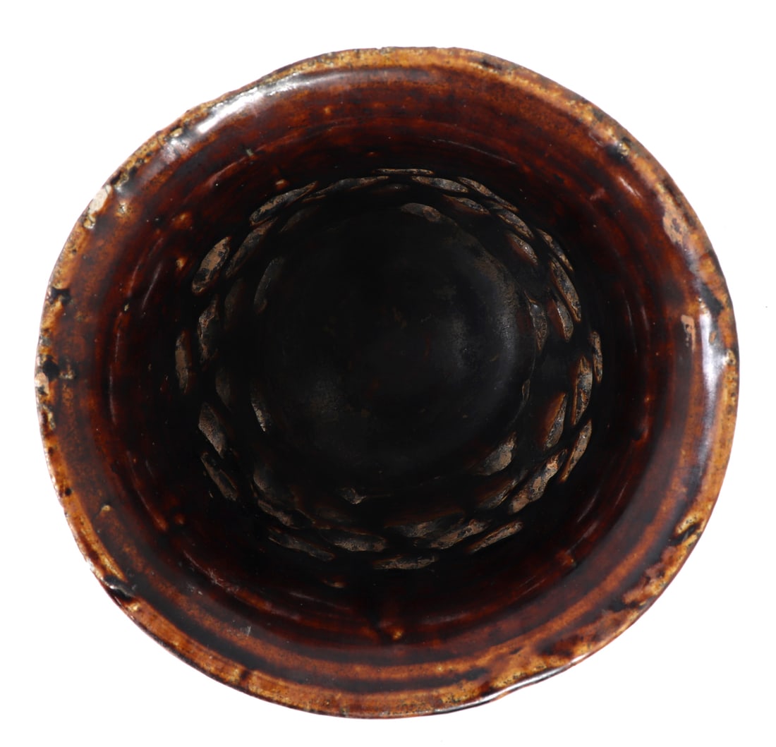 Beautiful Chinese Openwork Flower Vase - 4