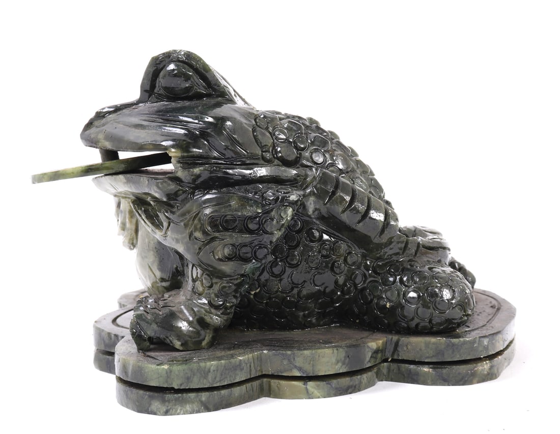 Chinese Jade Style Money Toad - 5