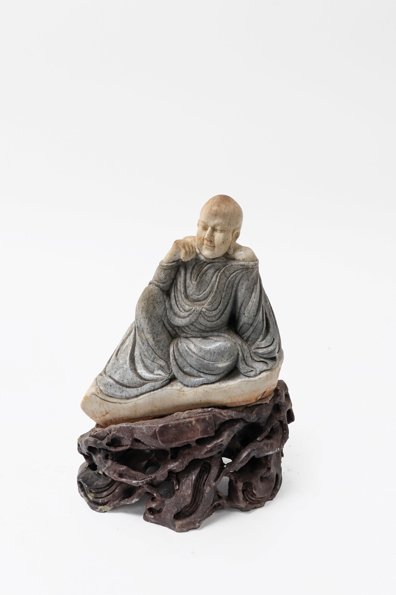 Carved Shoushan Stone Figure of Luohan: Beautifully balanced scuplture invoking serenity and balance of a Lohan seated back in a comfortable pose deep in contemplation. Luohans are an important subject in Chinese art since 10th century.