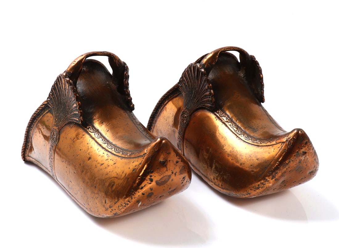 Lovely Early Pair of Peruvian Brass Stirrups (1 of 18)
