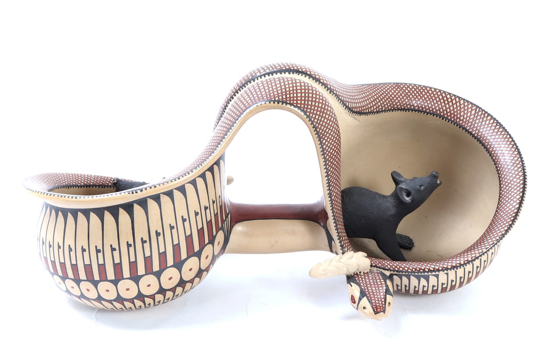 Unique Handmade Rattrap, Rattlesnake & Rats, by Nicolas Ortize: This captivating ceramic sculpture features intricate detailing, capturing the essence of a rattlesnake coiled defensively with the presence of inquisitive rats. The rattlesnake’s patterned scales