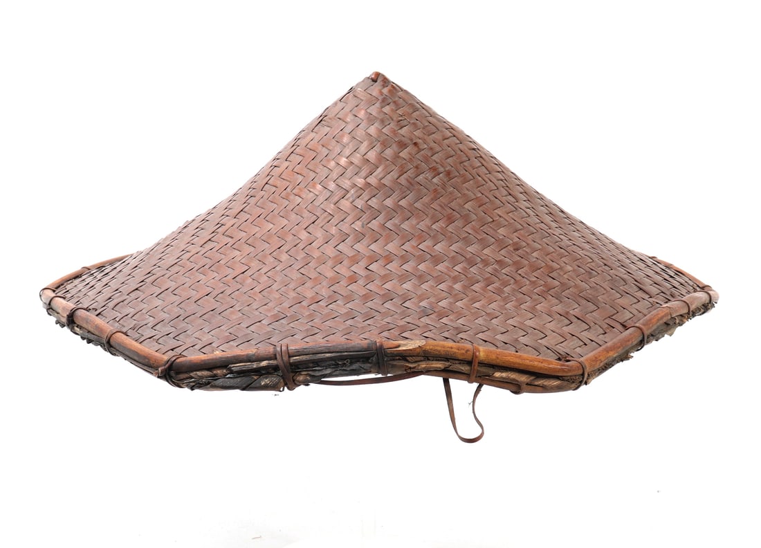 Nicely Shaped Philippines Salakot Hat: Hand woven Filipino rattan and bamboo hat. Primarily worn by farmers and fishermen for sun and rain protection, more elaborate and decorated versions were historically worn by the wealthy and upper-cl