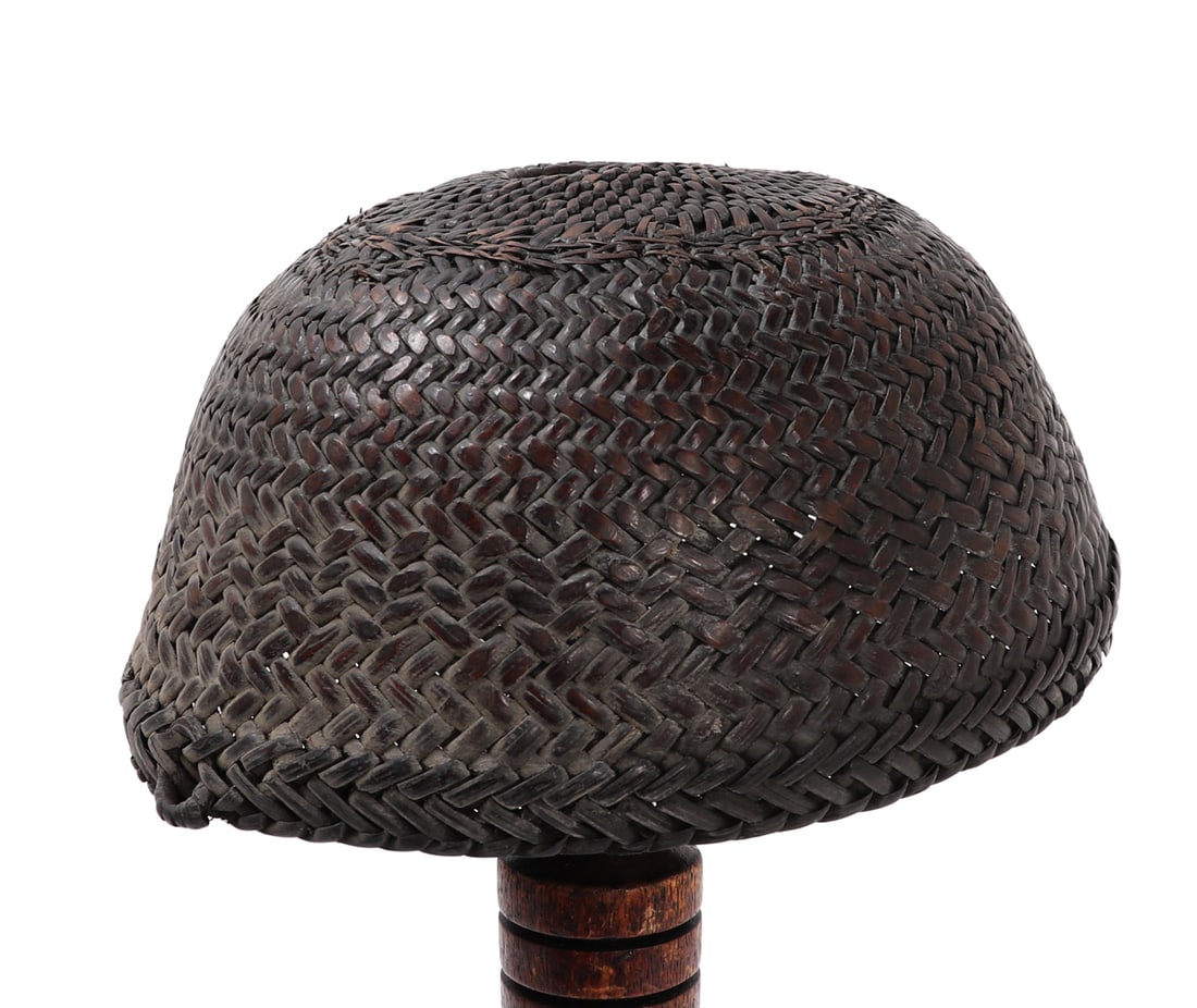 Traditional Filipino Salakot Hat: Nicely hand crafted Filipino salakot rattan braided hat. Commonly used in the Philippines, particularly in rural areas, for protection from the sun and rain. Size 8 1/8" L x 6 3/4" W