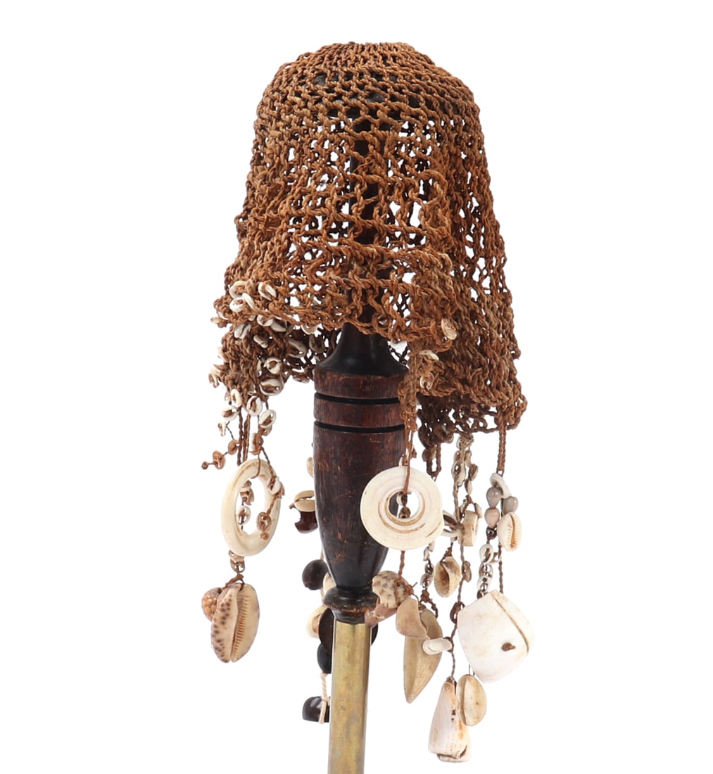 Womans Rattan & Shell Wedding Veil - 2