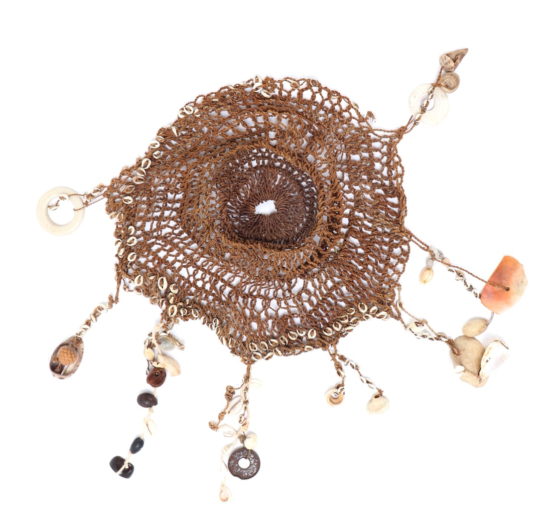 Womans Rattan & Shell Wedding Veil - 8