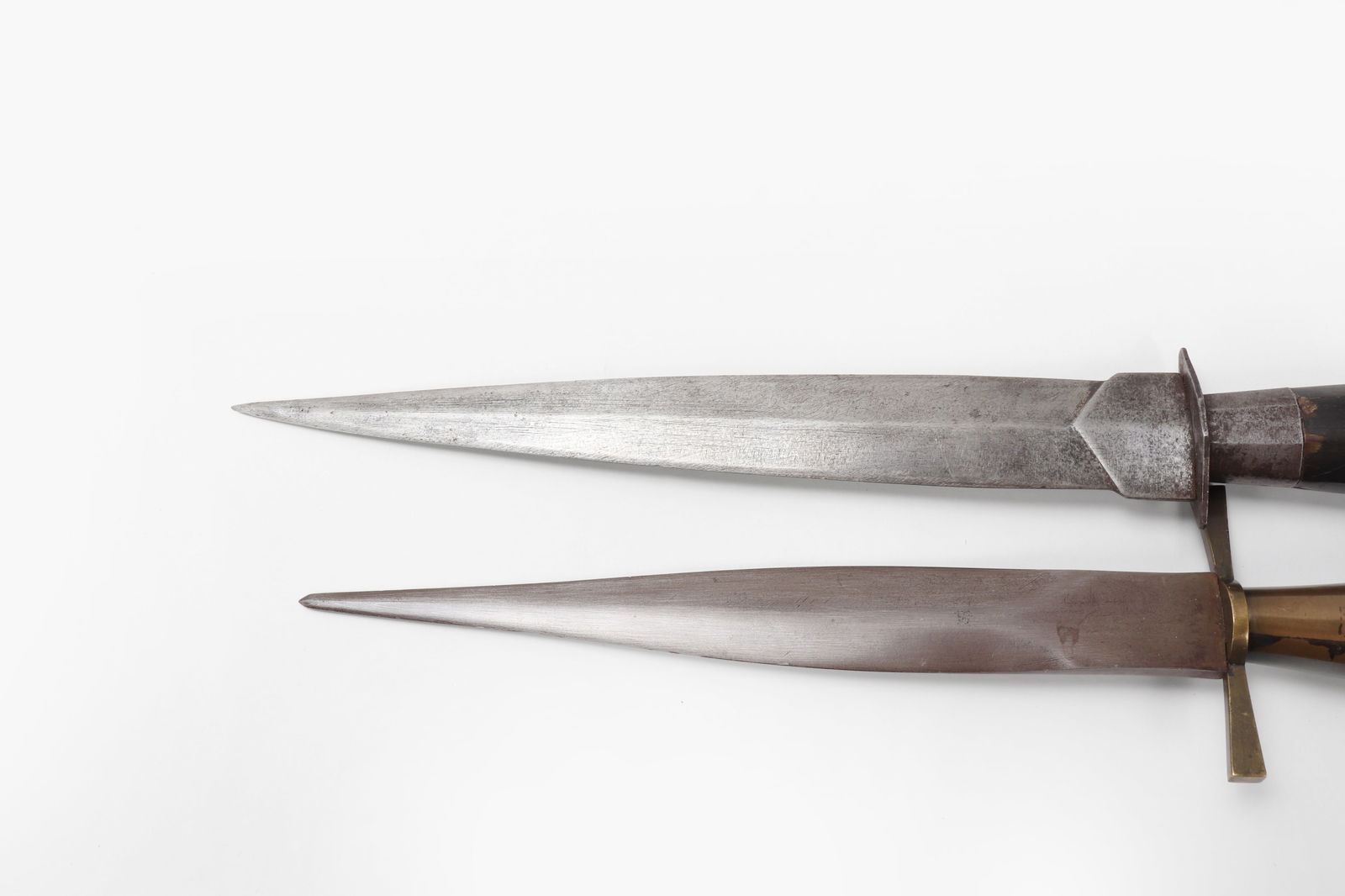 (2) Luzon Daggers - 4